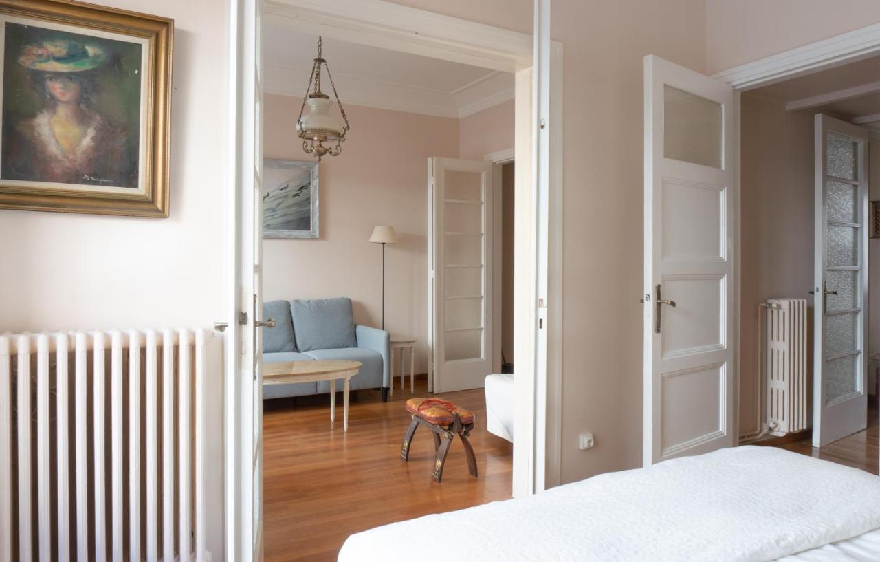 Hadrians Den In Heart Of Plaka By Jj Hospitality Apartment เอเธนส์ ภายนอก รูปภาพ
